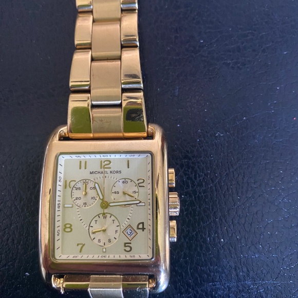 Michael Kora Ladies Gold Watch - Picture 3 of 9